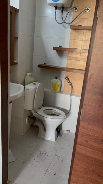 Bathroom in 2 BHK Apartment at Shiv Sai Emerald Heights, Sector 88 – for Rent