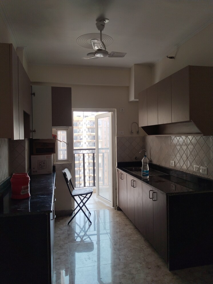Kitchen, amrapali-terrace-homes 3 Bedroom 1400 Sq.Ft. Apartment In Tech Zone 4 Greater Noida Greater Noida 8763100