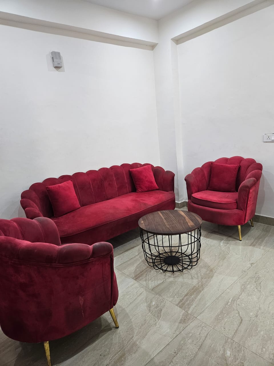 2 BHK + Pooja Room Builder Floor For Rent in Saket