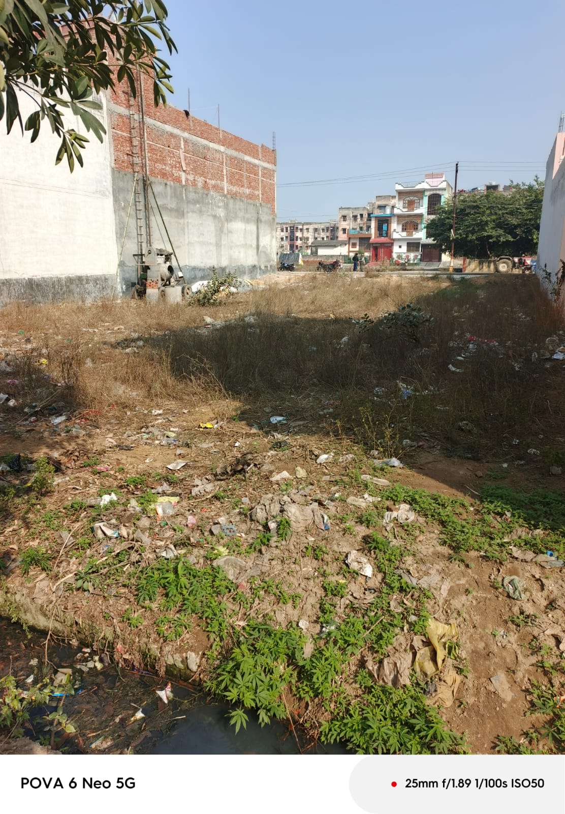 Plot For Sale in Kalandi Kunj