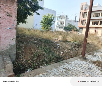  Plot For Sale in Kalindi Kunj