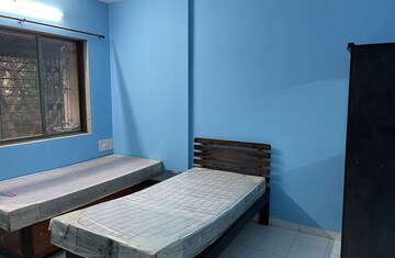 Room in  Pg at Waghbil – for Rent