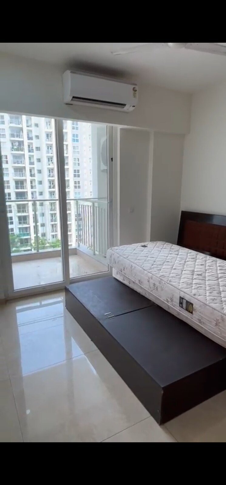 Bedroom, tata-la-vida 2 Bedroom 1276 Sq.Ft. Apartment In Sector 113 Gurgaon 8763195