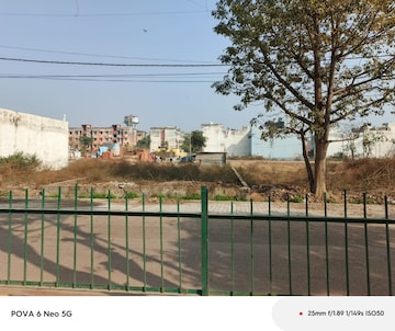  Plot For Sale in Kalindi Kunj