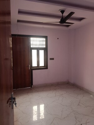 3 BHK Builder Floor For Sale in Baba Colony