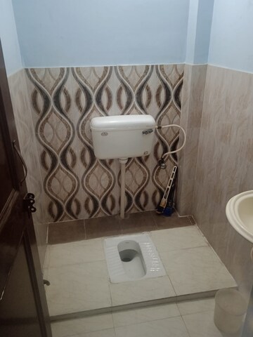 1 RK Builder Floor For Rent in RWA Apartments Sector 30, Sector 30