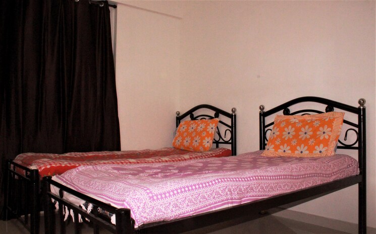 Room, kasarvadavali Pg For Boys In Kasarvadavali 8763208