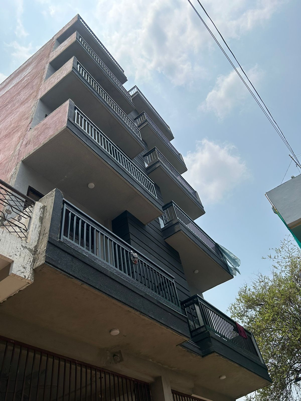 2 BHK + Extra Room Builder Floor For Rent in Saket