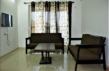  Pg For Rent in Kavesar
