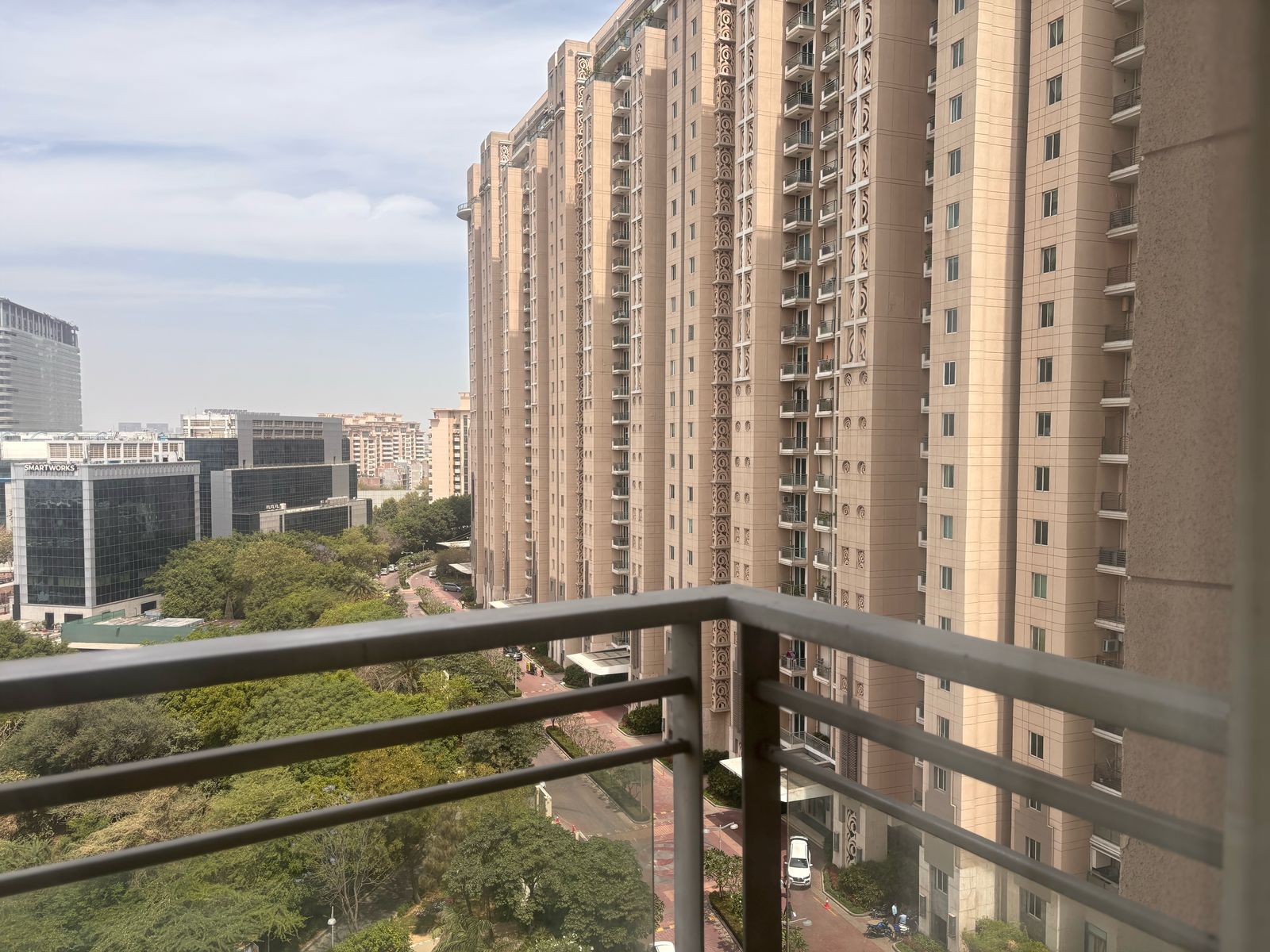 5 BHK + Pooja Room,Servant Room,Study Room,Extra Room Apartment For Sale in DLF The Magnolias