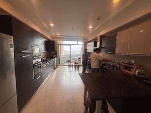 Kitchen in 5 BHK Apartment at DLF The Magnolias, Sector 42 – for Sale