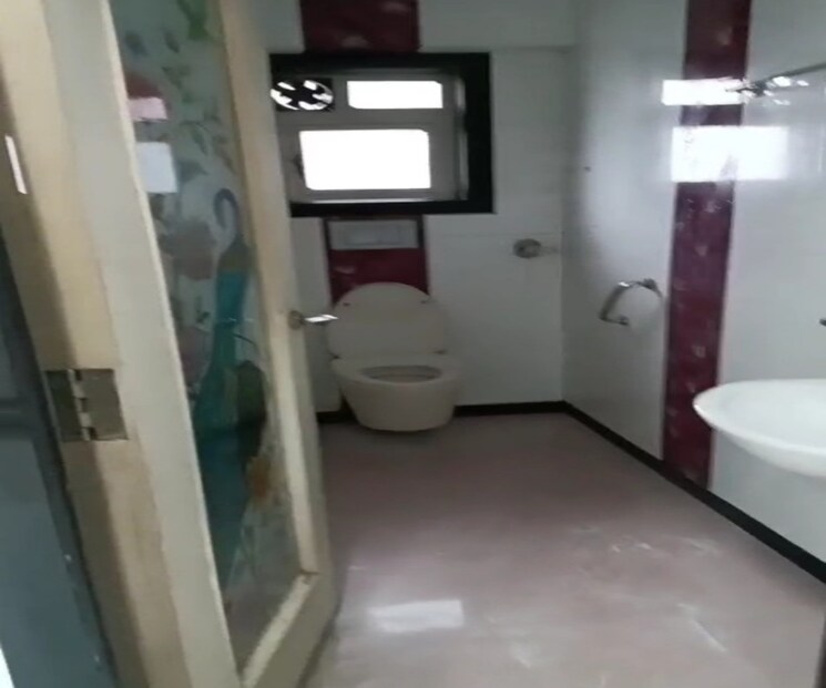 Bathroom, dadar west 2 Bedroom 620 Sq.Ft. Apartment In Dadar West Mumbai 8763262