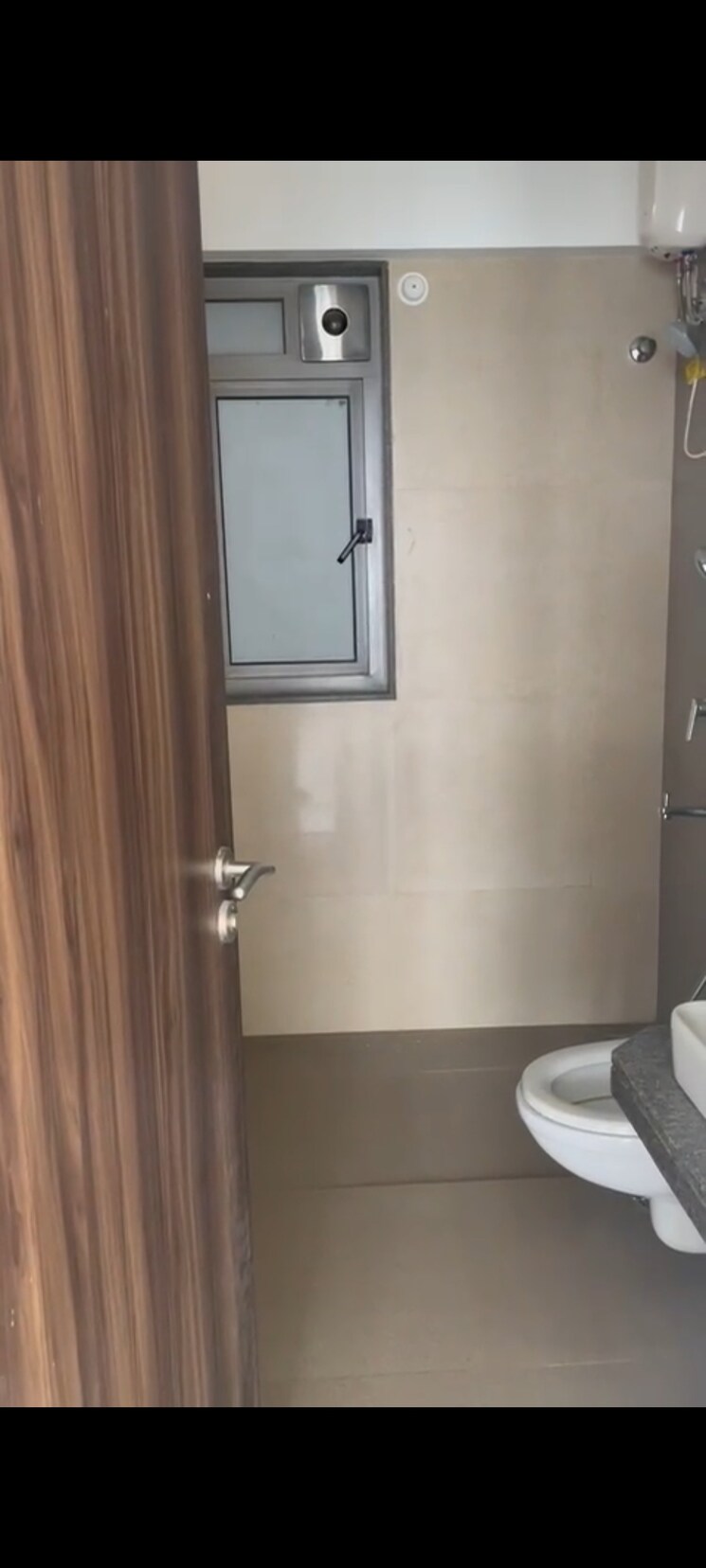 Bathroom, adani-group-western-heights 3 Bedroom 1000 Sq.Ft. Apartment In Andheri West Mumbai 8763293