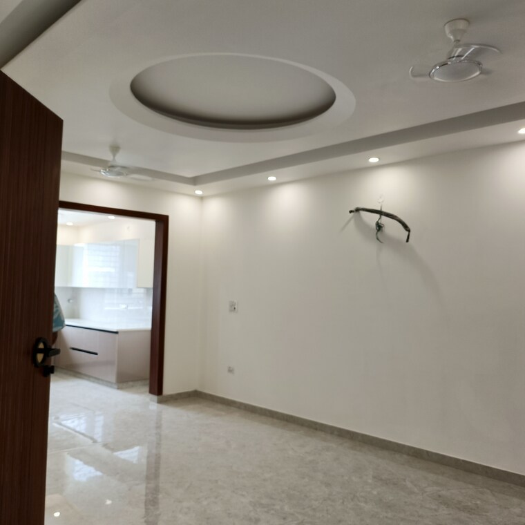 Other, bptp-district 3 Bedroom 172 Sq.Yd. Builder Floor In Sector 81 Faridabad 8763364