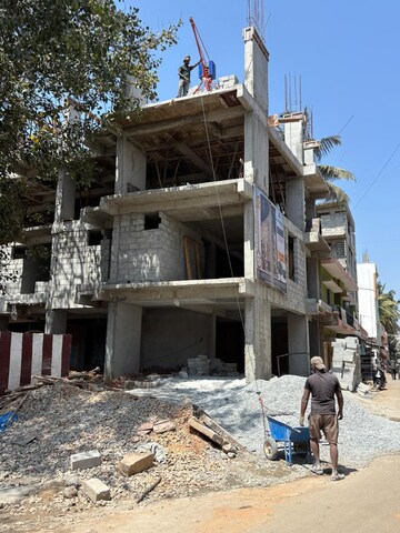 2 BHK Apartment For Sale in Indiranagar