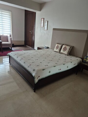 Bedroom in 5 BHK Villa at Malabar Hill – for Sale