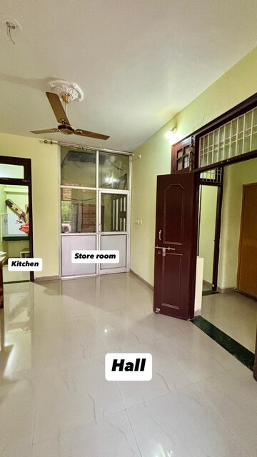 Living Room in 2 BHK Builder Floor at City Centre – for Rent