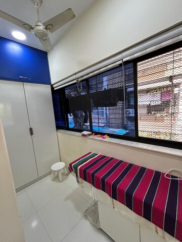 Building Lobby in 2 BHK Apartment at Best Complex Andheri West, Andheri West – for Rent
