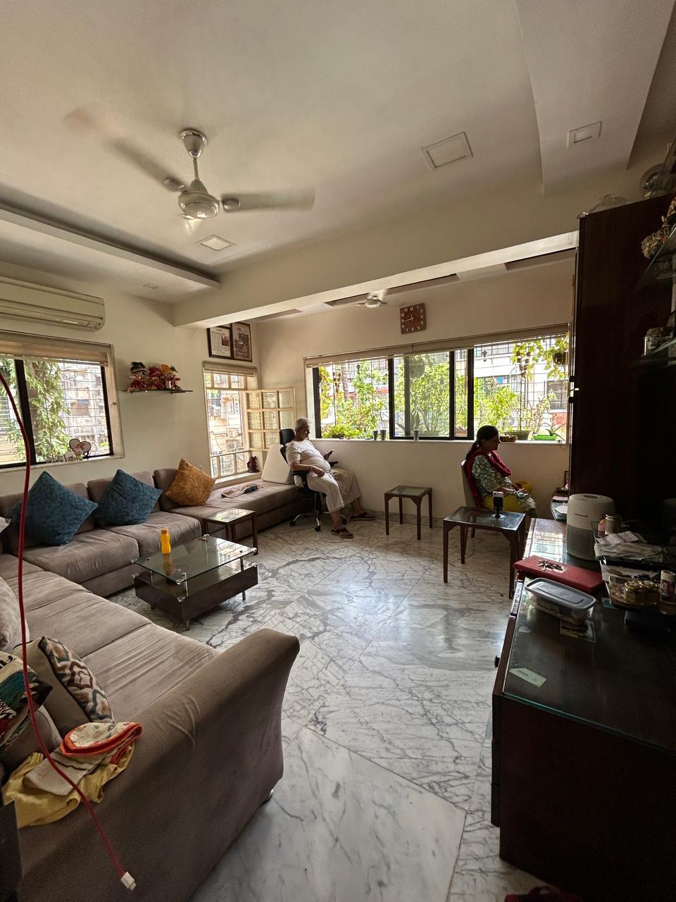 2 BHK Apartment For Rent in Best Complex Andheri West