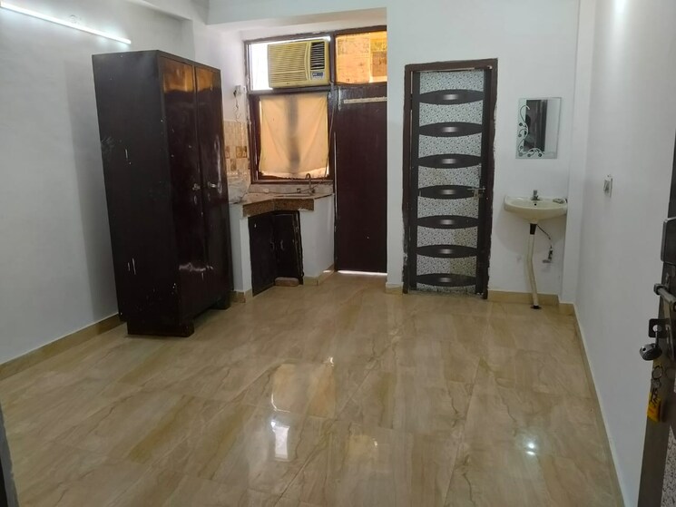 Room, saket 2 Bedroom 650 Sq.Ft. Builder Floor In Saket Delhi 8763513