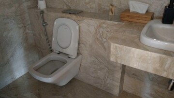 Bathroom in 4 BHK Apartment at Rustomjee Crown, Prabhadevi – for Rent