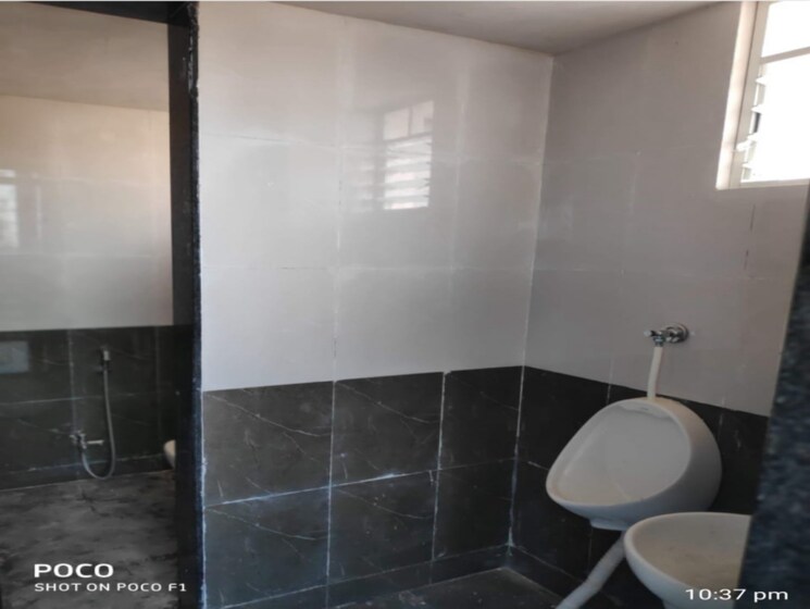 Other, goregaon east Commercial Office Space 300 Sq.Ft. In Goregaon East Mumbai 8763526