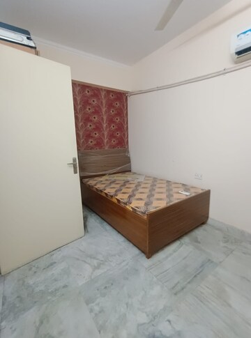 Bedroom in 4 BHK Apartment at Ardee City The Residency, Sector 52 – for Rent