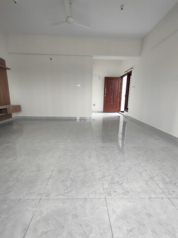 Room in 1 BHK Builder Floor at Hsr Layout – for Rent