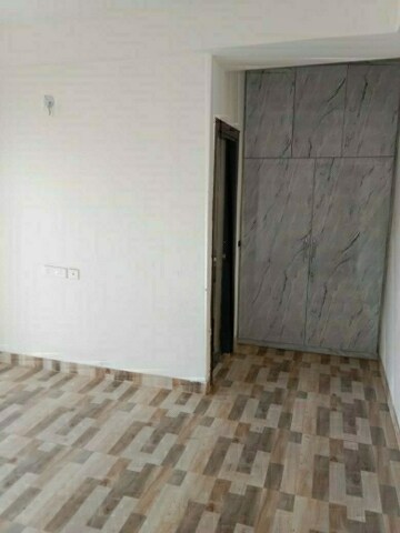 2 BHK Apartment For Rent in M R Platinum 321, Raj Nagar Extension