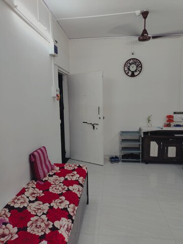 Bedroom in 1 RK Apartment at Seawoods – for Rent