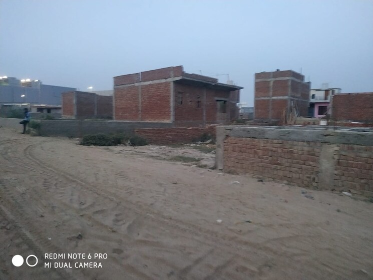 undefined, sector 142  1980 Sq.Ft. Plot In Sector 142 Noida 8763651