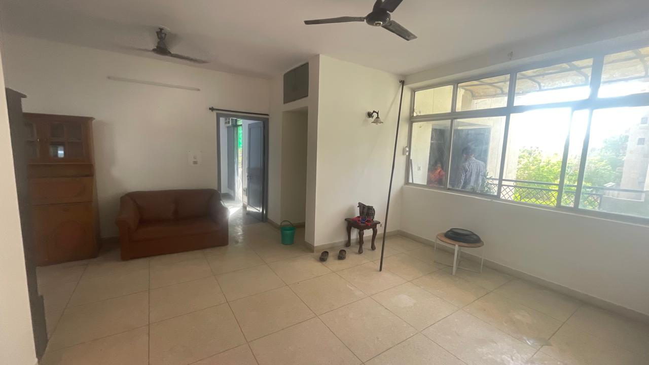 2 BHK 400 Sq.Ft. Builder Floor in RWA Apartments Sector 61