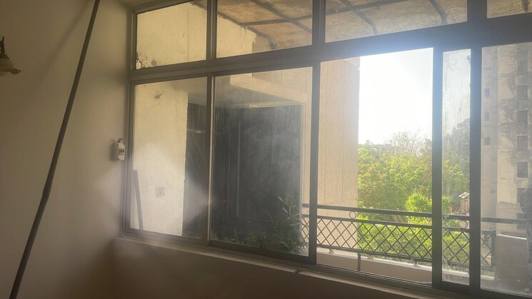 Room, rwa-apartments-sector-61 2 Bedroom 400 Sq.Ft. Builder Floor In Sector 61 Noida 8763697