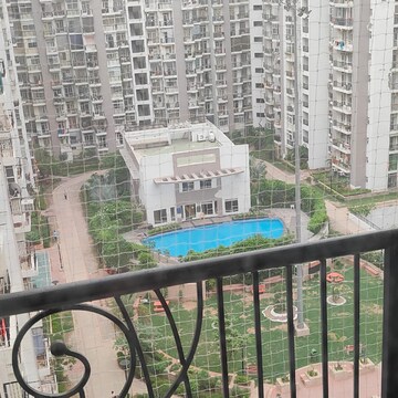 Master Plan in 2.5 BHK Apartment at Prateek Wisteria, Sector 77 – for Rent