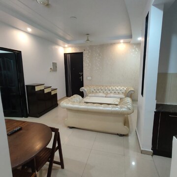 Living Room in 2.5 BHK Apartment at Prateek Wisteria, Sector 77 – for Rent
