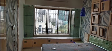 Room in 3 BHK Apartment at Atlanta Heights, Prabhadevi – for Rent