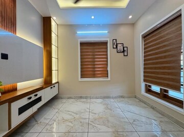 Building Lobby in 2 BHK Builder Floor at Sector 38 – for Sale