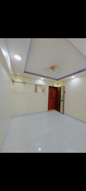 1 BHK Apartment For Rent in Omkar Sai CHS, Lower Parel