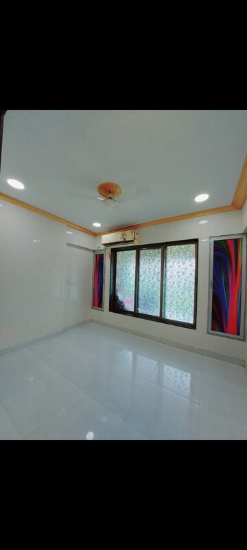 Room in 1 BHK Apartment at Omkar Sai CHS, Lower Parel – for Rent