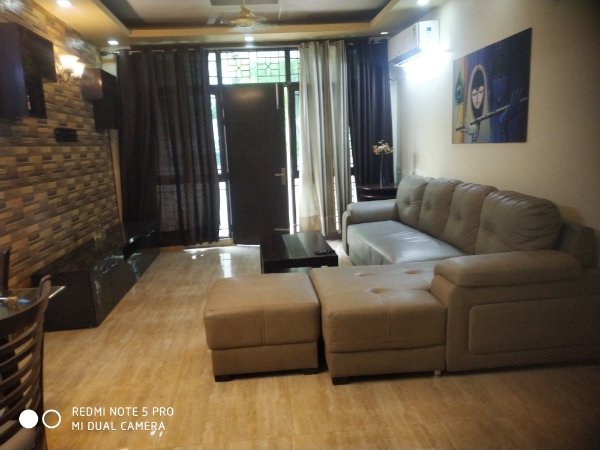 3 BHK + Servant Room Builder Floor For Sale in Ansal Sushant Residency