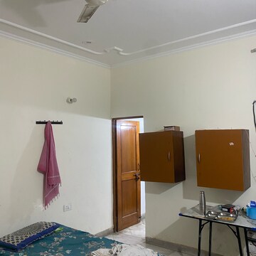  Pg For Rent in Alpha 1 Greater Noida