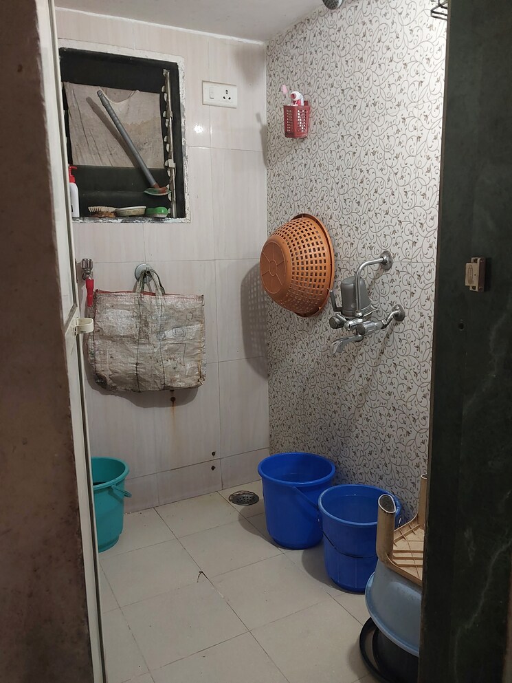 Bathroom, ghansoli sector 21 1 Bedroom 540 Sq.Ft. Apartment In Ghansoli Sector 21 Navi Mumbai 8763818