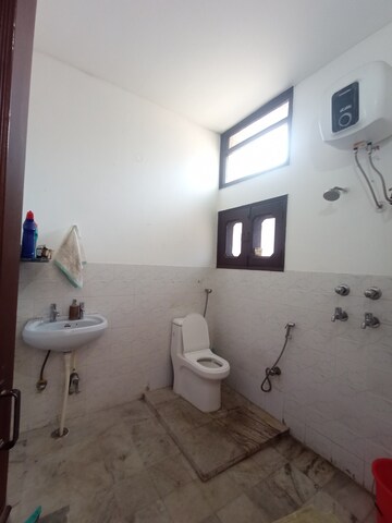 Bathroom in 2.5 BHK Independent House at Sector 12 Panchkula – for Rent