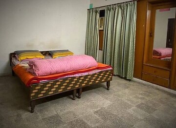 Bedroom in 2 BHK Independent House at Mansa Devi – for Rent