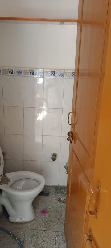 Bathroom in 2 BHK Builder Floor at Adchini – for Rent