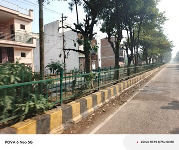  Plot – Exterior View View at Kalindi Kunj - for Sale