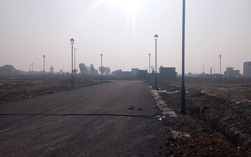Plot For Sale in Wave City, Wave City
