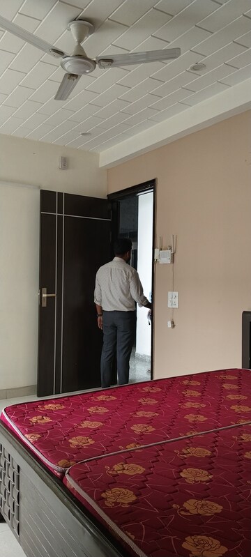 Bedroom in 1 BHK Builder Floor at Unitech South City II, Sector 50 – for Rent