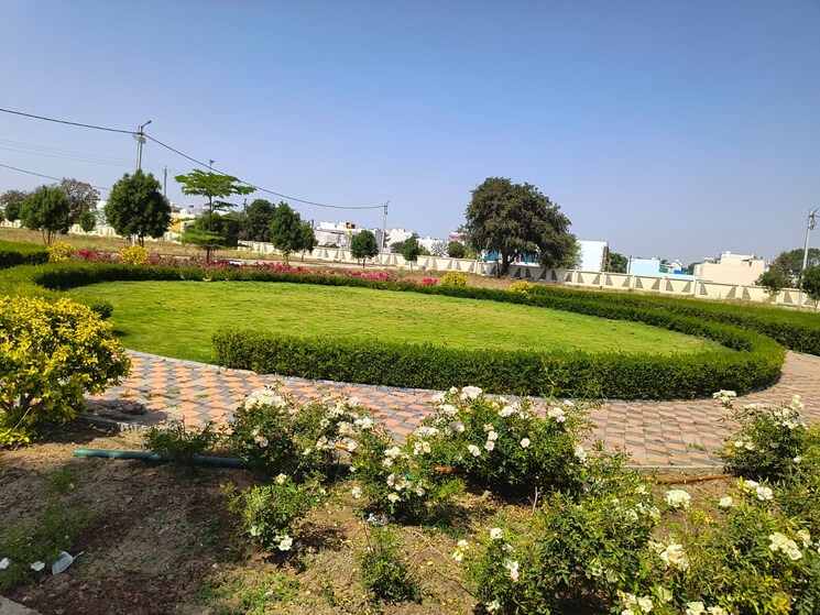 Exterior View, krishi mandi  1000 Sq.Ft. Plot In Krishi Mandi Indore 8763883