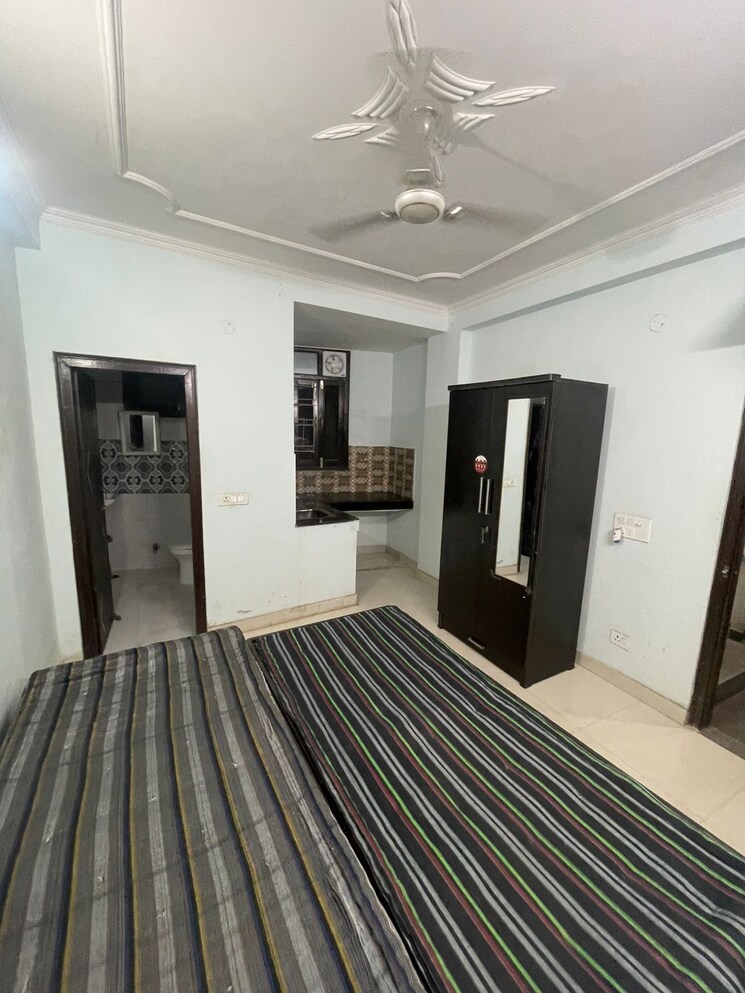 Bedroom, adchini 1 RK 400 Sq.Ft. Builder Floor In Adchini Delhi 8763920